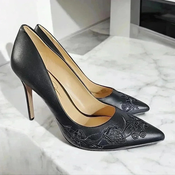 Jessica Simpson pumps. Brand new in the box. Size 8 - Picture 1 of 13
